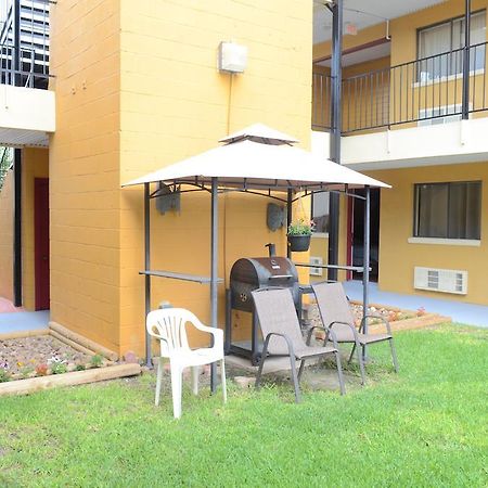 Bear Creek Inn Addicks Luaran gambar
