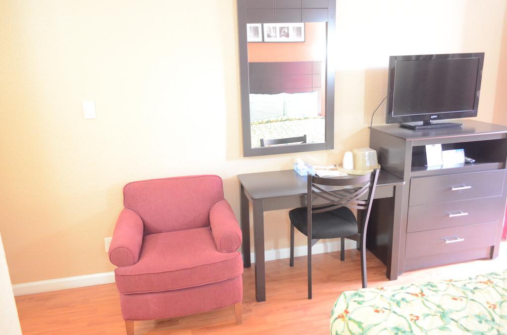 Bear Creek Inn Addicks Bilik gambar